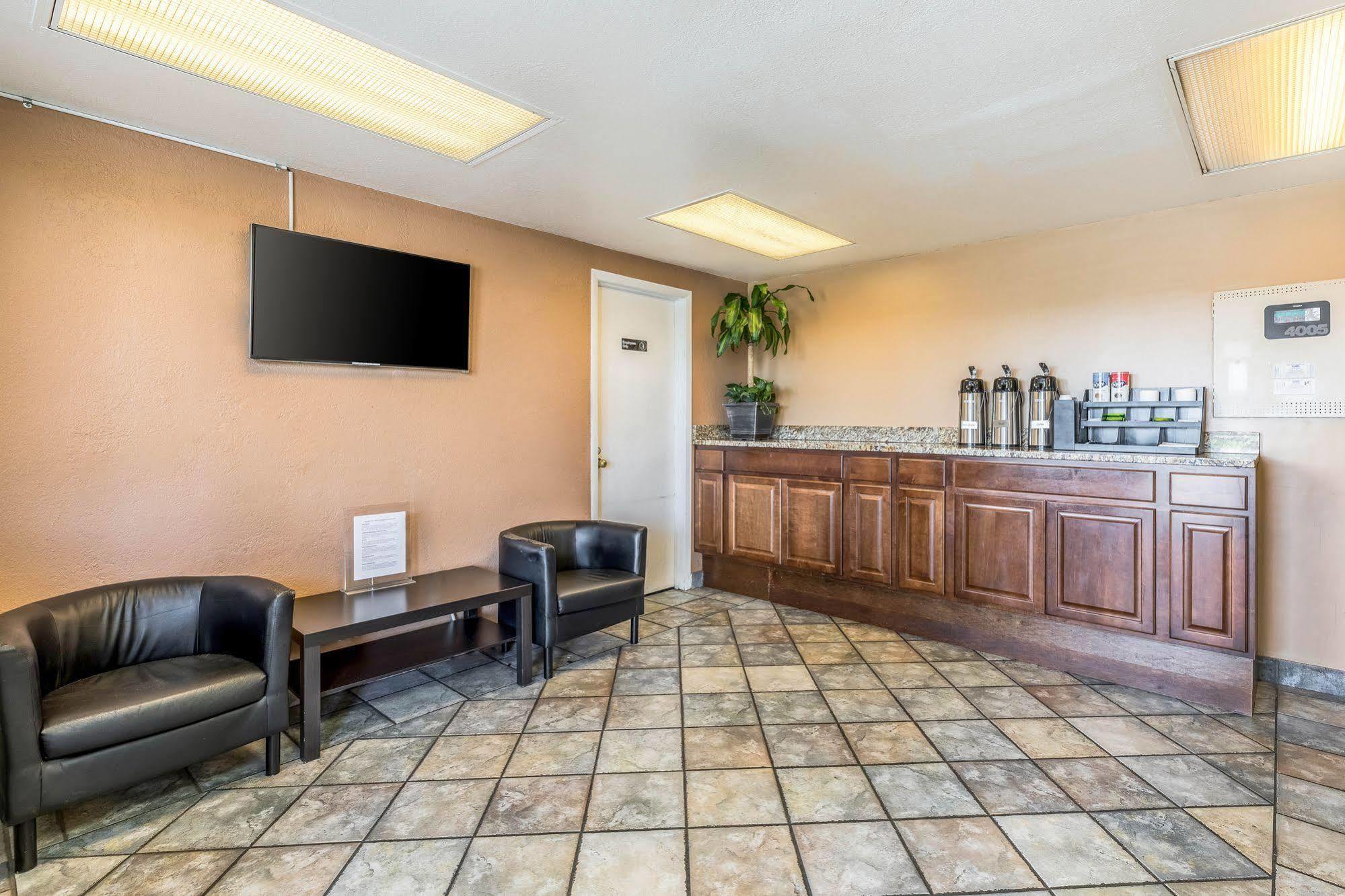 Rodeway Inn Fairgrounds-Casino Mango Exteriér fotografie