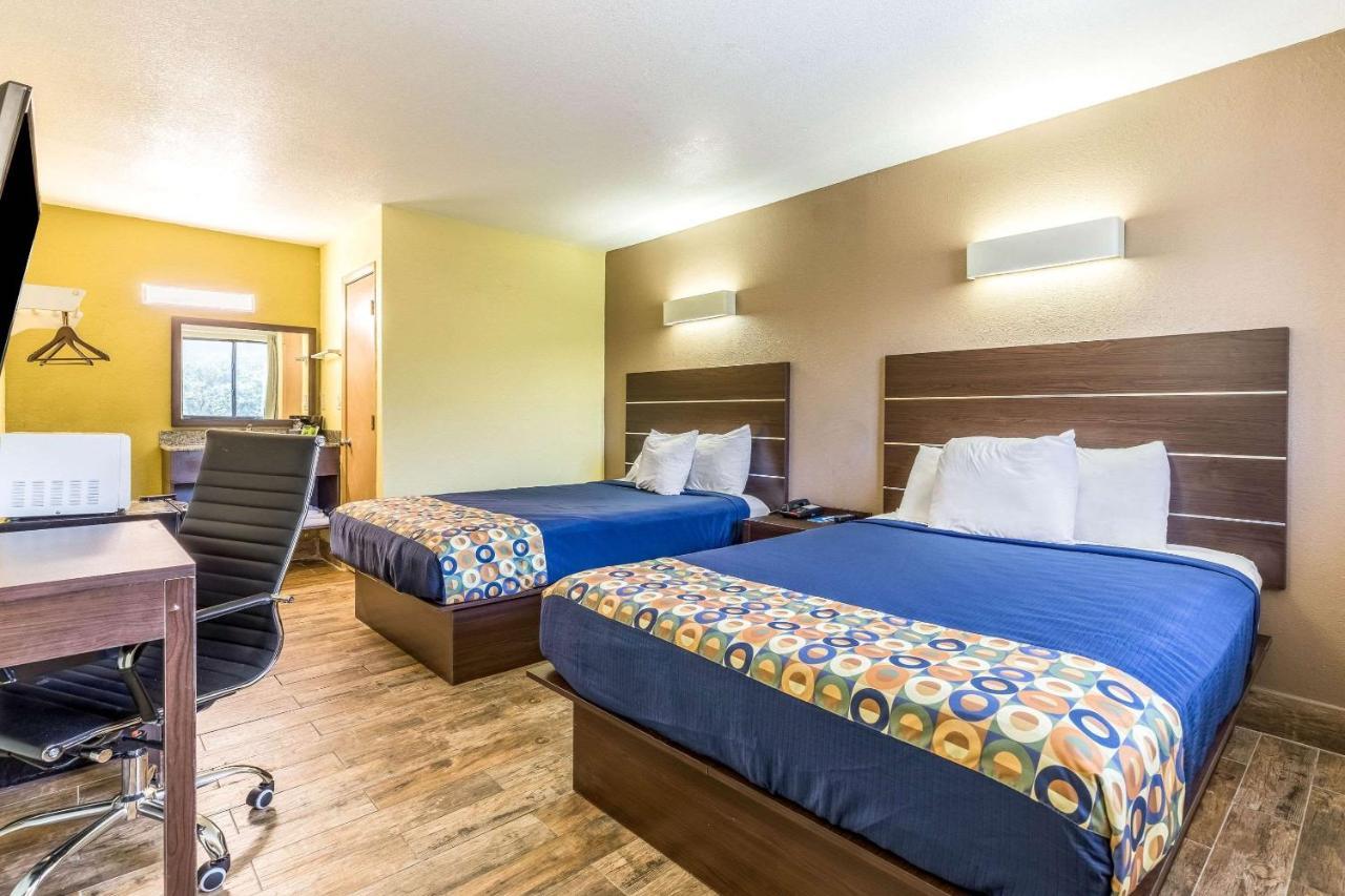 Rodeway Inn Fairgrounds-Casino Mango Exteriér fotografie