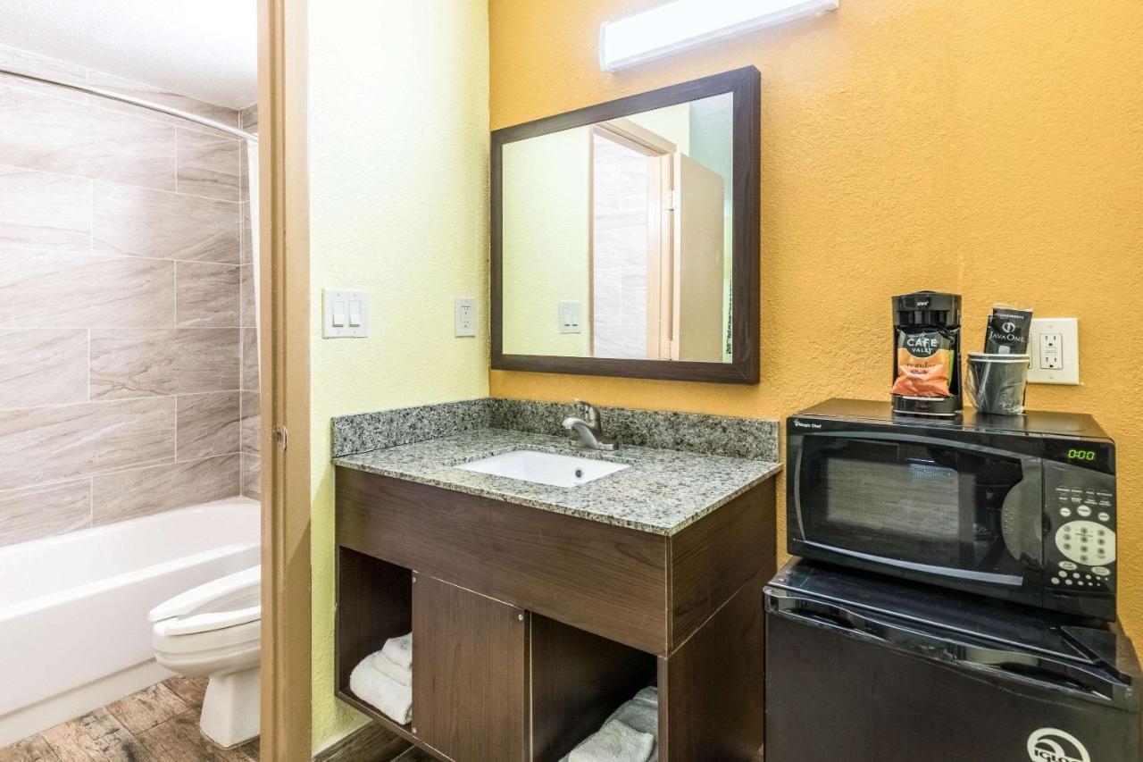 Rodeway Inn Fairgrounds-Casino Mango Exteriér fotografie